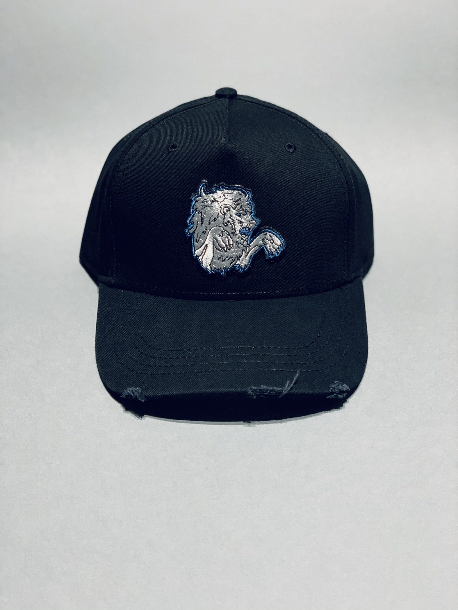 Leo Ripped Black Cap